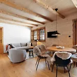 Апартаменты Steinbock - St Anton Санкт-Антон-ам-Арльберг